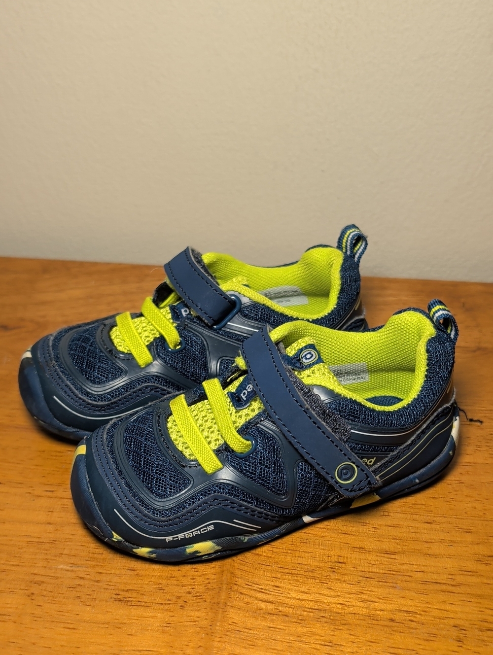 Pediped Flex Force Grip 'n' Go Sneakers Indigo + Lime Toddler Boys Size 7